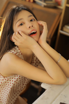 明星专题：李胜贤